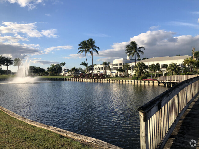 Building Photo - 4701 Carlton Golf Dr Rental