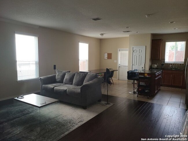 Photo - 4 Bedroom w/Office & Gameroom!