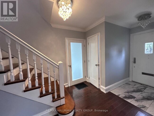 Photo - 205 Ave Blackburn