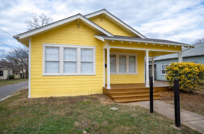 Building Photo - 1101 Gibbs St