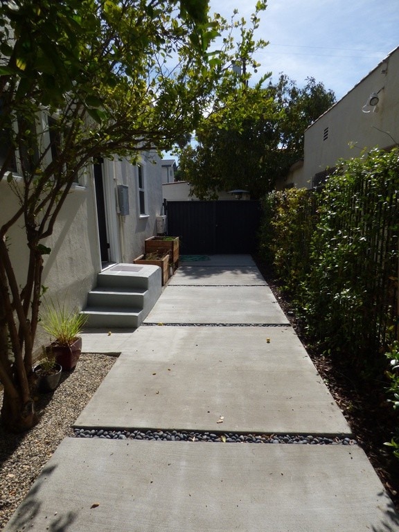 Photo - 822 N Gardner St Unidad 822