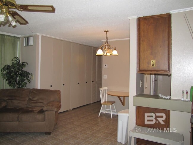 Photo - 1050 Sea Cliff Dr N