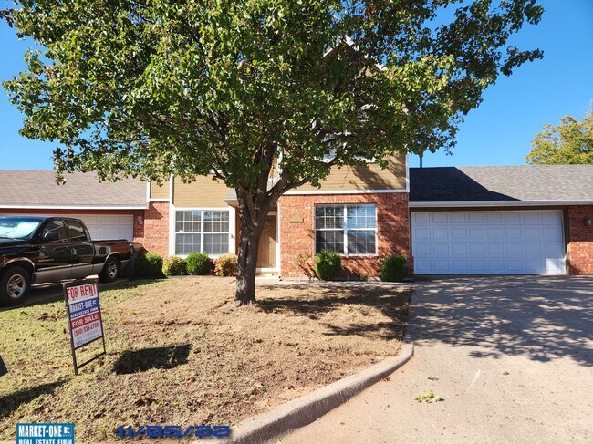 Photo - 6845 NW Willow Springs Dr Townhome