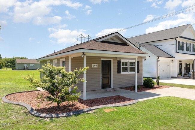 Photo - 409 S Center St