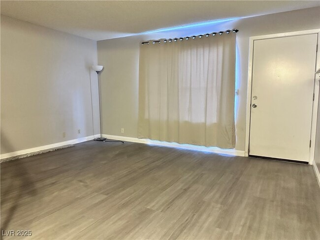 Building Photo - 4170 Mississippi Ave Rental
