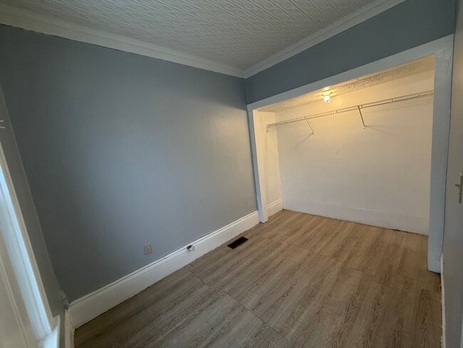 Photo - 121 Schiller Ave Unidad 1