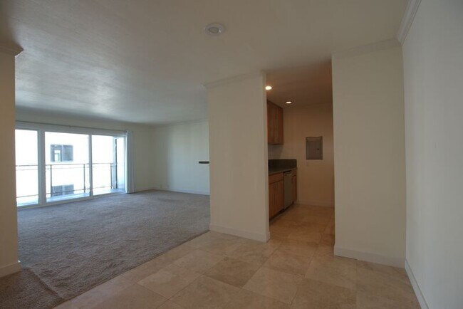 Photo - 6401 Lake Washington Blvd NE Unit #303