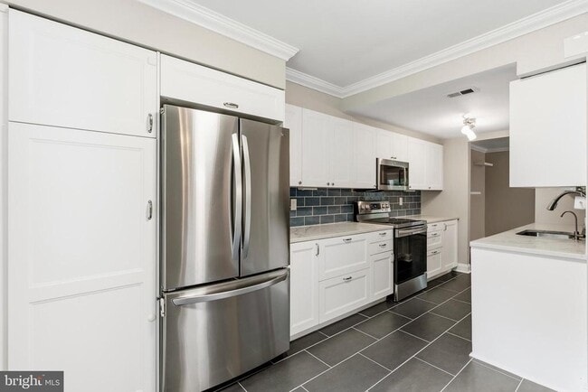 Photo - 6410 Blarney Stone Ct