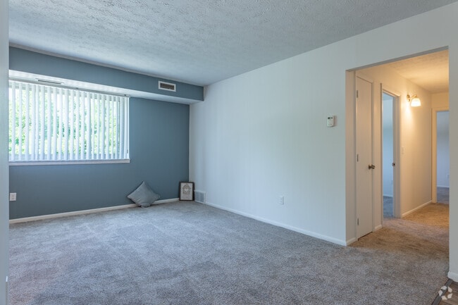 2BD 1.5BA 820 - 880 sq. ft.