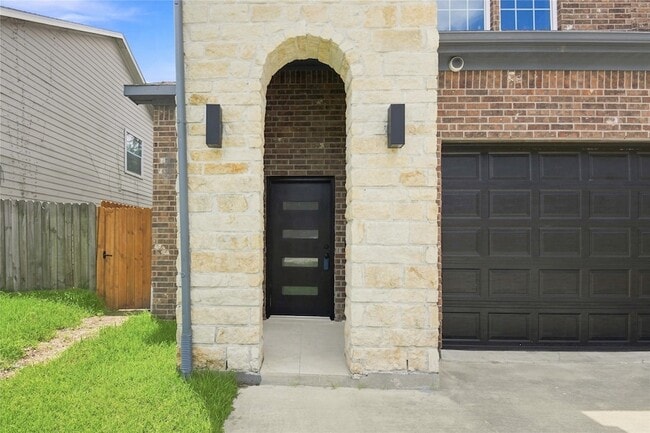 4336 Maggie St