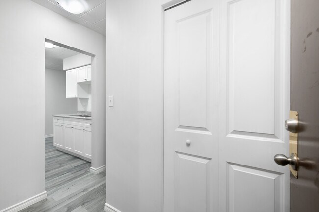 Photo - 591 Wellington Ave Unit 302