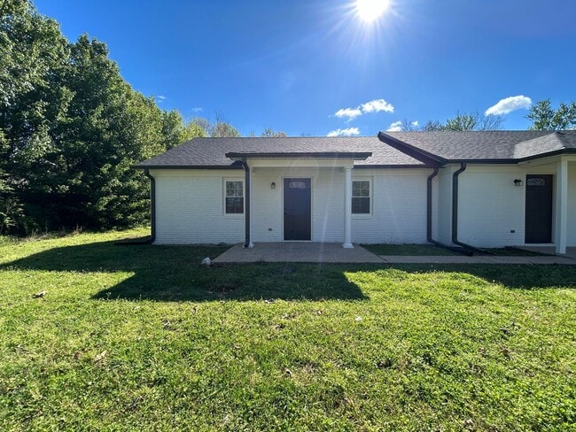 Building Photo - 1154 S Washington Ave Unit 1154 S. Washington Ave