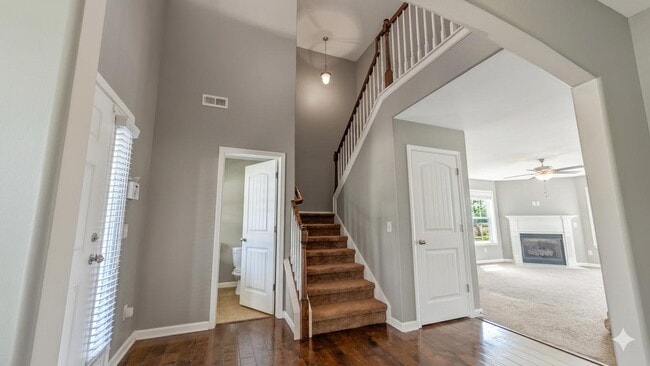 Photo - 104 Terilyn Ct