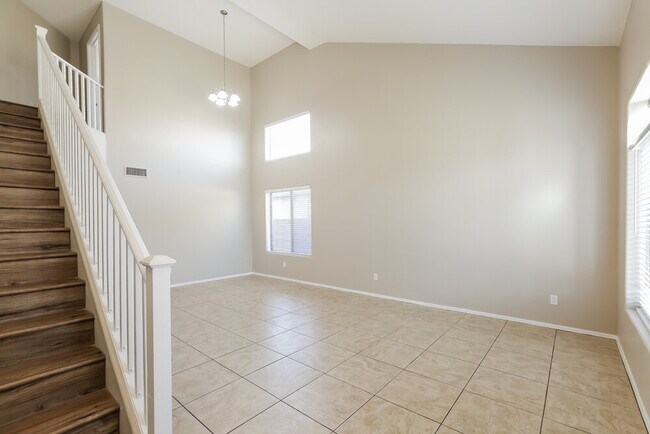 Photo - 6216 S 52nd Dr