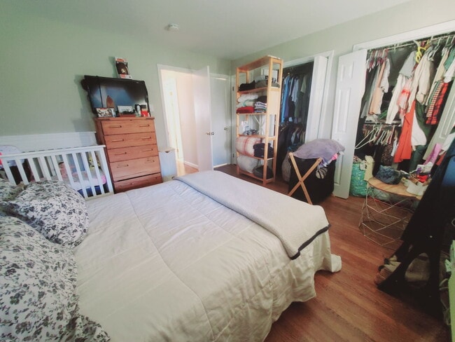 Photo - 24 Adams Ave Unit B