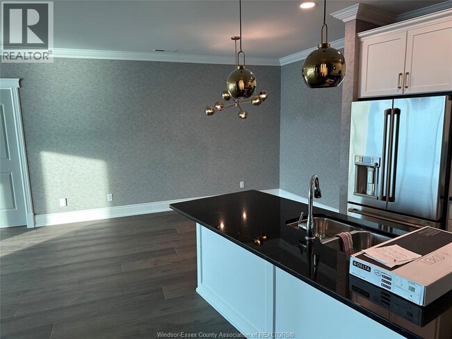 Photo - 1225 Riverside Dr W Unit 1003