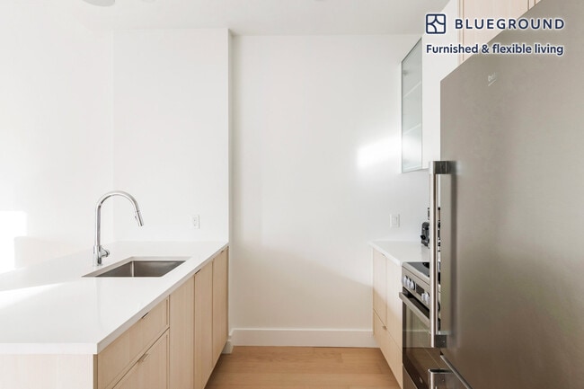 Photo - 218 Front St Unidad FL5-ID2186