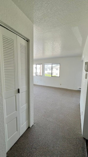 Photo - 3933 1st Ave NE Unidad 312