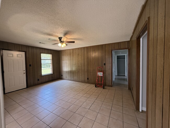 508 Upton Rd