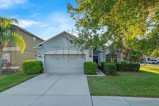 Building Photo - 16622 Myrtle Sand Dr