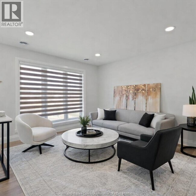 Photo - 1820 Meighen Rd