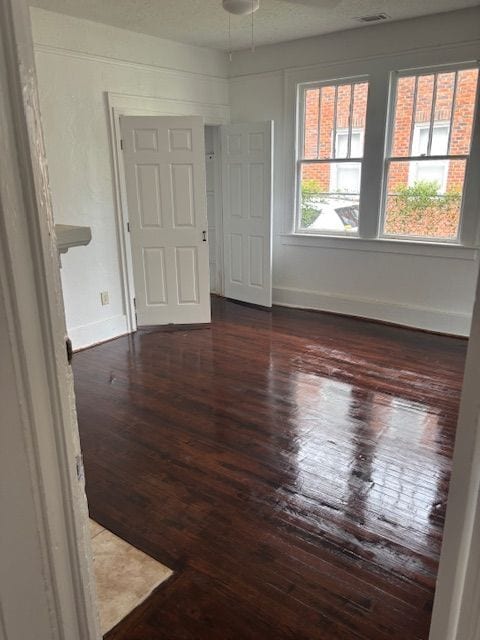 Photo - 1213 E 38th St