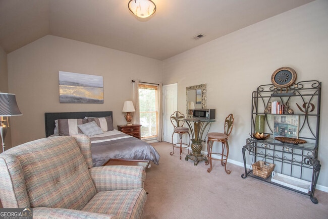 Photo - 201 Robinson Rd Unit A