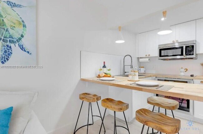Photo - 7326 Collins Ave Unit 201