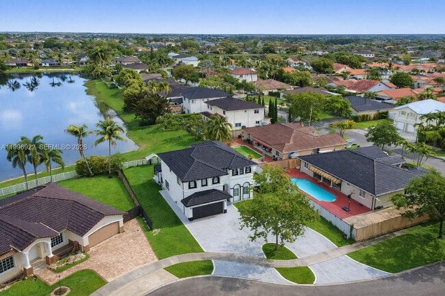 Photo - 15045 SW 38th Terrace