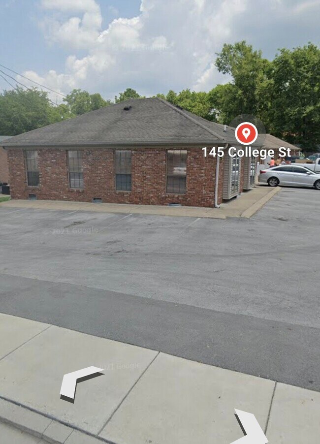 Building Photo - 145 College St Unit A
