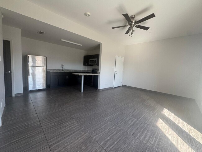 Photo - 502 Shiloh Dr Unidad 301 E