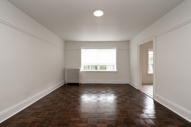 Photo - 110 Wellesley St E Unit 601