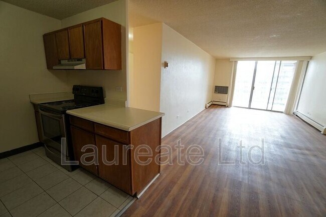 Photo - 4800 E Hale Pkwy Unidad #608