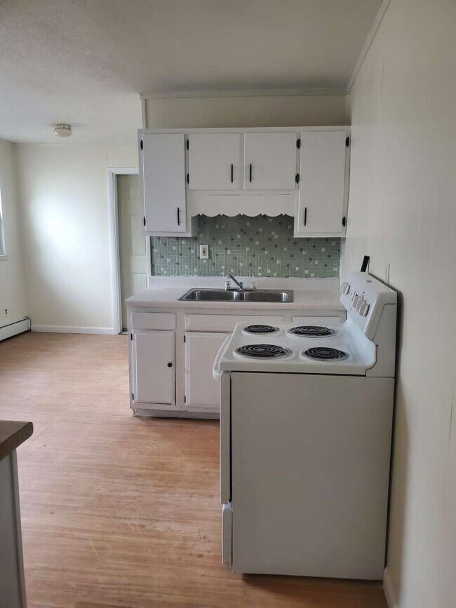 326 Main St Unit 1