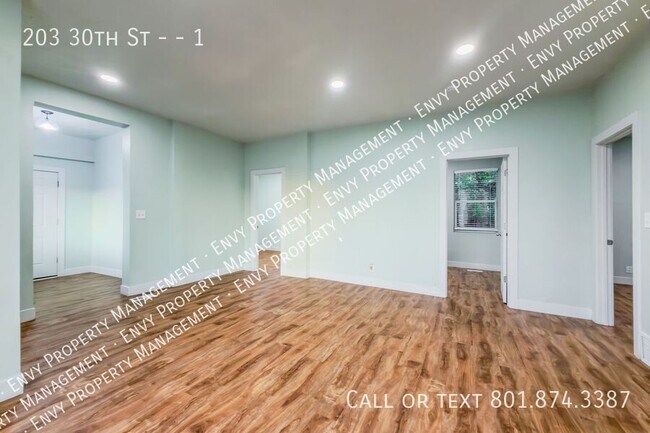 Photo - 203 30th St Unidad 1