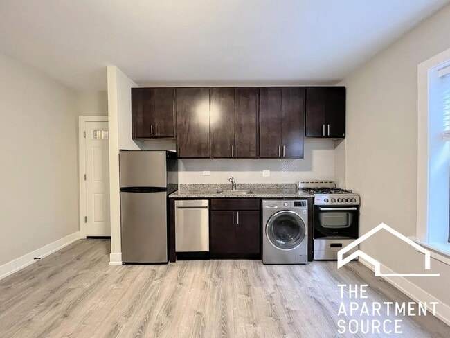 Photo - 1344 N Dearborn St Unit 11B