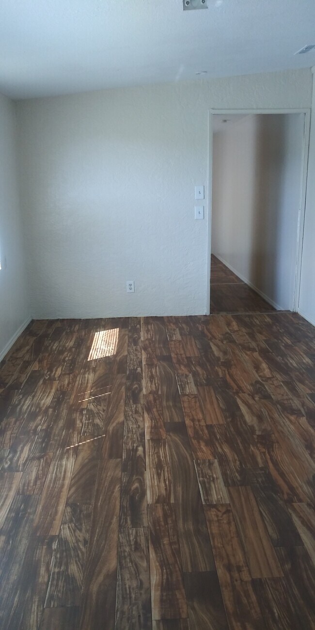 Photo - 414 Cortez Dr