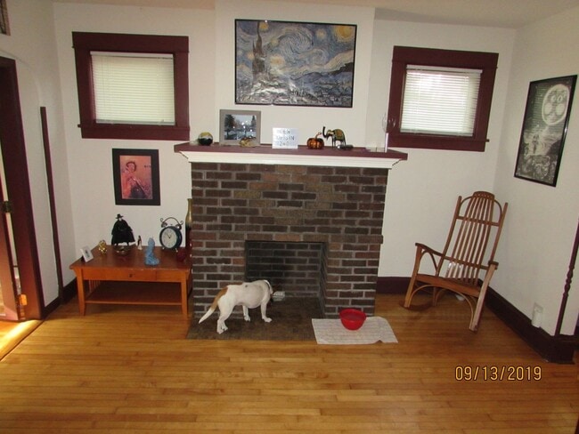 Photo - /Charming 3BR Near Downtown Madison - Avai...