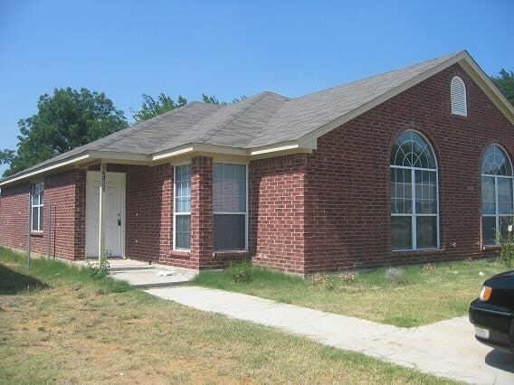 Photo - 1718 Tina Marie Rd