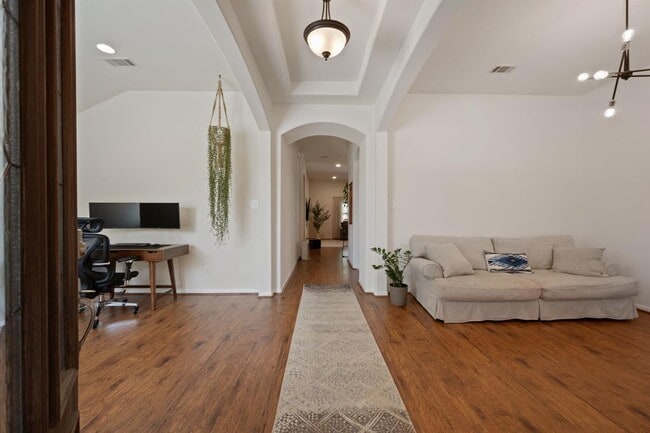 Photo - 2405 Tumbling River Dr