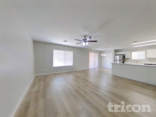 Photo - 12601 W Pershing St