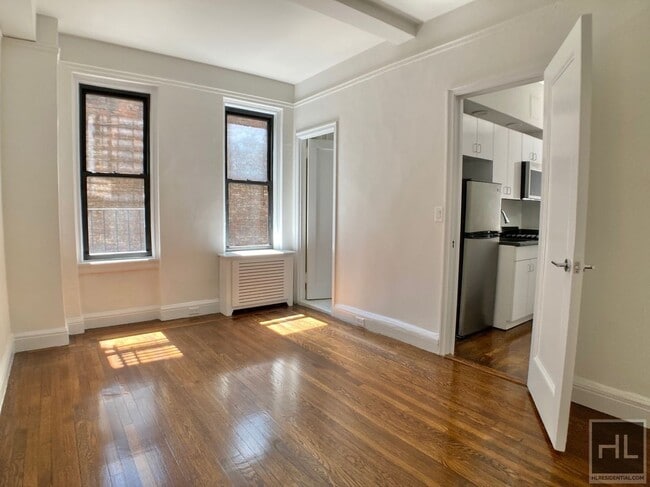 Building Photo - EAST 46 STREET Rental