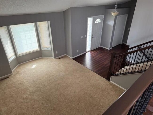 Photo - 516 Frankfort Way