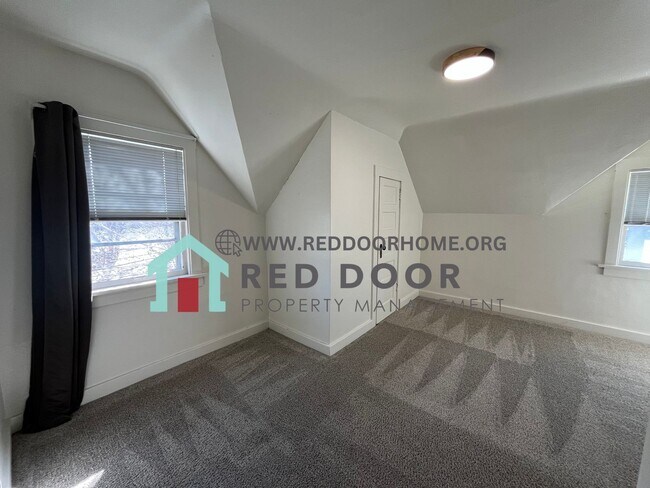 Photo - 412 8th St N Unidad Apartment 3