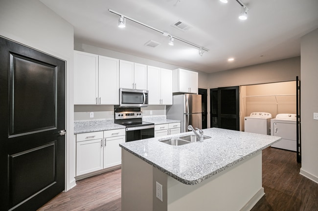 Photo - Madison Midtown