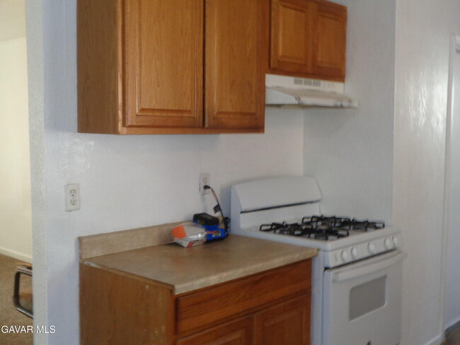 Photo - 15950 Lawrence Dr