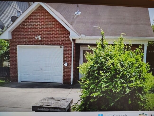Building Photo - Charming 3BR House in Nashville