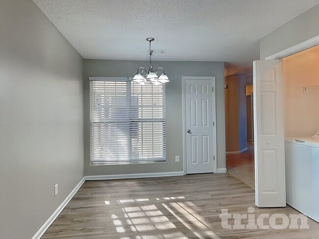 Photo - 1522 Mill Creek Rd