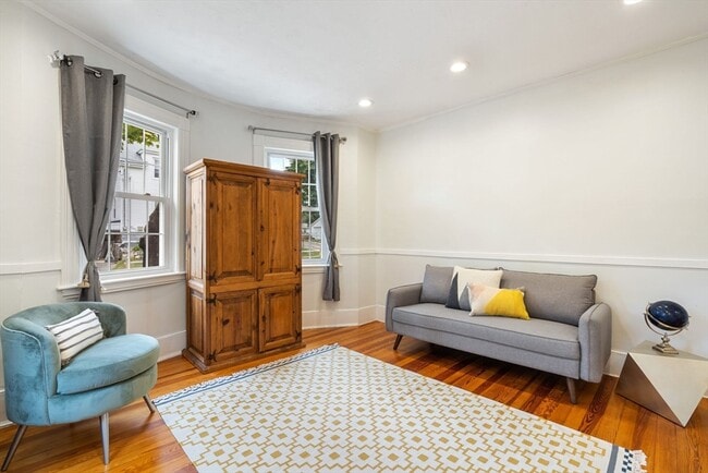 Photo - 23 Goethe St Unit 1