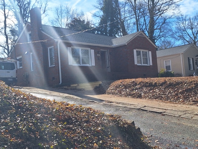 Photo - 3811 Walker Ave